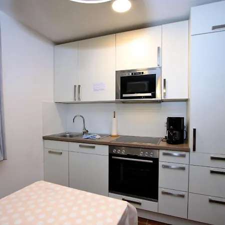 Gmelinstra_e 19 D Tatil Evi *